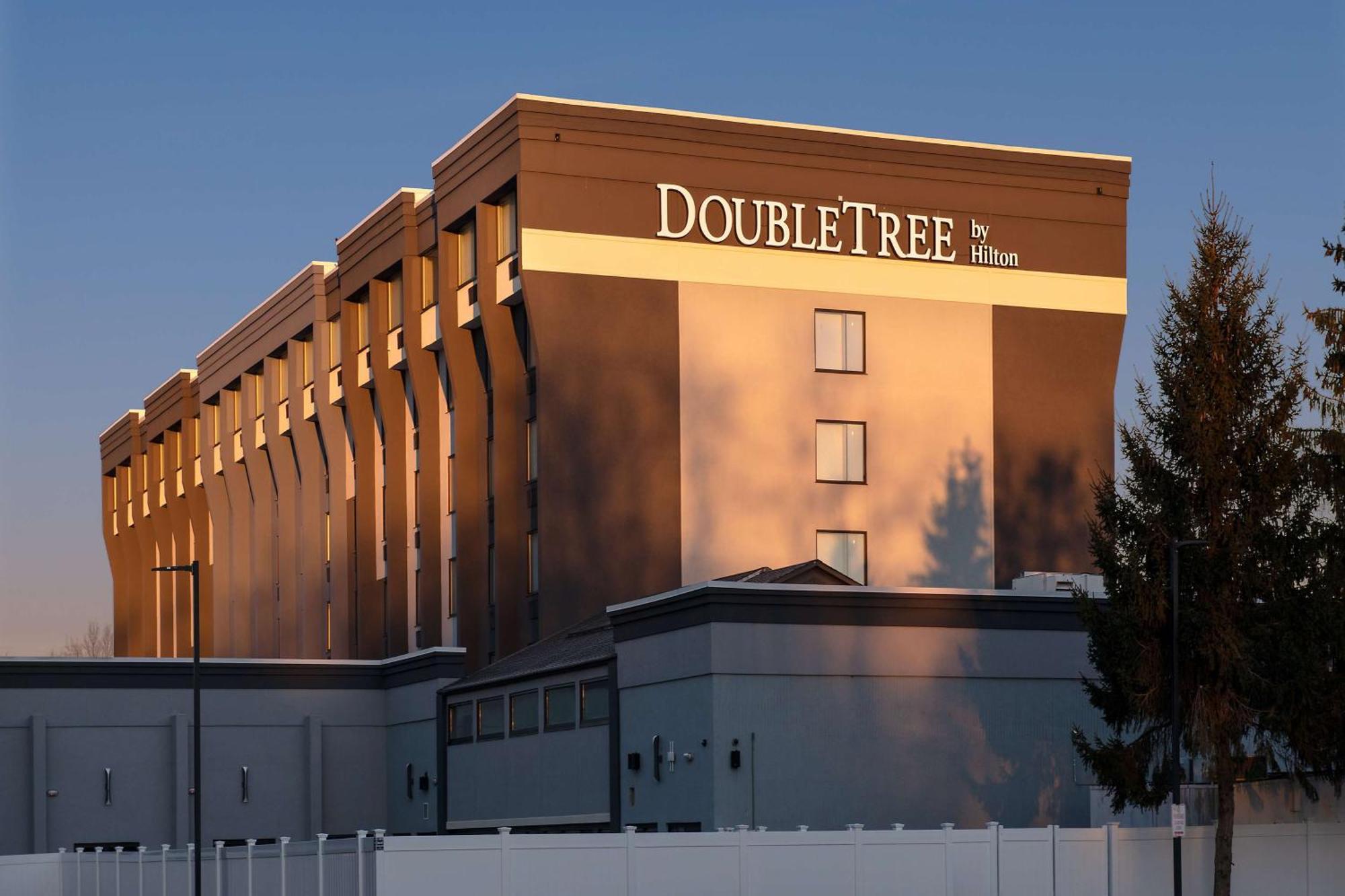 Doubletree By Hilton Monroe Township Cranbury Hotel Rossmoor Kültér fotó