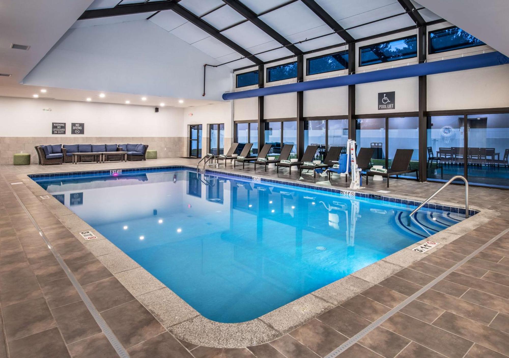Doubletree By Hilton Monroe Township Cranbury Hotel Rossmoor Kültér fotó